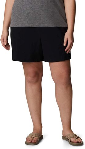 Columbia Women's Uptown Crest Short in Kuwait