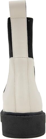 Andre Assous Women's Violet Pump in Saudi Arabia
