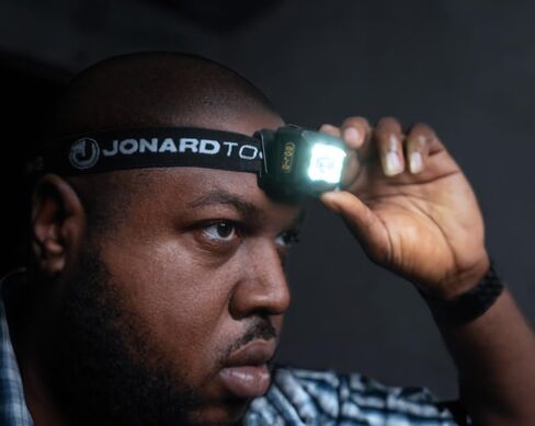 Jonard Tools Solis Sol-H2 Ultra Bright 300 Lumen LED مصابيح أمامية مع حماية IP54 ومصباح مفصل ومستشعر للحركة in Kuwait