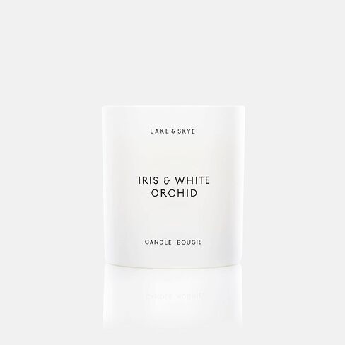 شمعة Lake & Skye Verbena & Velvet Moss، (8 أونصة) لمدة 50 ساعة من الاحتراق، 100% شمع الصويا، نباتي - رائحة الزهور الخضراء مع لمسة حارة in Kuwait
