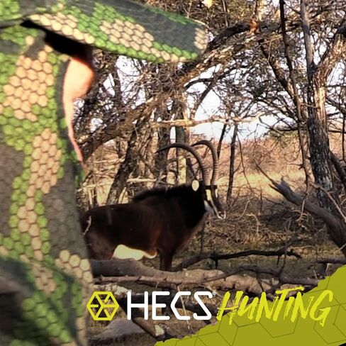 HECS Hunting HECStyle Stealth Screen Lightweight Camo Hat Patented Technology Accessories/Outdoor Apparel in Kuwait