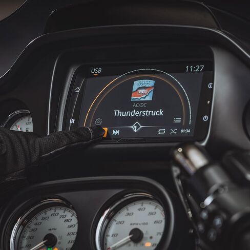 مجموعة الصوت Rockford Fosgate HD14-PMX-STG3: جهاز استقبال مباشر PMX، ومكبرات صوت Fairing، ومجموعة تثبيت أمبير بقدرة 800 واط، ومجموعة سماعات Saddlebag لاختيار موديلات Harley-Davidson Road Glide وStreet Glide لعام 2014+ in Saudi Arabia