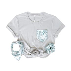 Matching Dog Mom T-shirt and Tie On Dog Bandana with Scrunchie Set, Birthday Gifts for Dog Parents, Boho Feathers Dog Neckwear (Tee Sz. L, Tie On Bandana M)