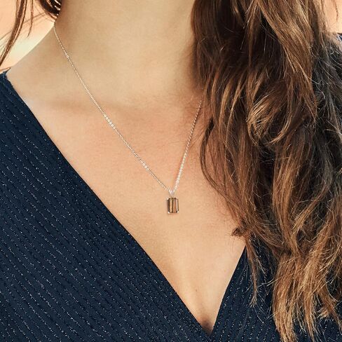Gem Stone King 925 Sterling Silver London Blue Topaz Pendant Necklace For Women (2.30 Cttw, Emerald Cut 9X7MM, Gemstone Birthstone with 18 Inch Silver Chain) in Saudi Arabia