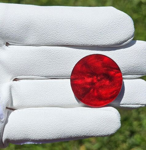 Magnetic, Pearlized Golf Ball Marker. 1 Inch. (Pearl, With Hat Clip) in Kuwait