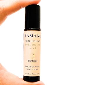 Potent Skin Repair: Tamanu Oil Roller - Rejuvenate, Heal, and Restore with Nourishing Antioxidants and Deep Moisture
