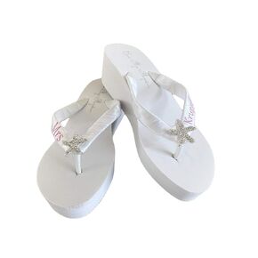 Starfish Bridal Flip Flops, Mrs Last Name Wedding Sandals in Pink & White or Ivory
