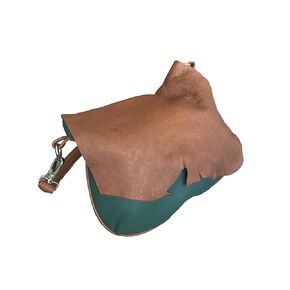 Fgalaze Green Leather Bag حقيبة يدوية مسطحة مع رفرف عصري المصنوع يدويًا ، بيكي ، بيكي