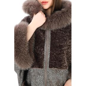 Spanish lamb shearling sheepskin women’s coat, plus sizes up to 7XL, reversible design with elegant suede side and classy fur side, Fox trim (5XL)