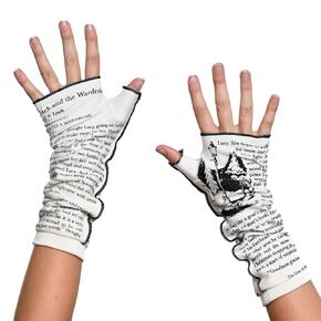 The Lion, the Witch and the Wardrobe Writing Gloves - Officially Licensed