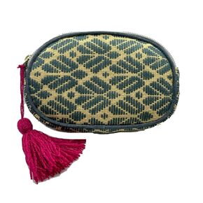 Fanny Pack "Eugenia", made by Jühue Artesanal, handmade fanny bag made in Mexico, Pink fanny bag, embroidered fanny bag, Mexican embroidery, Waist bag, embroidery waist bag, Embroidery waist bag