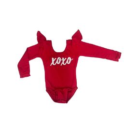 Girls Red Leotard with Flutter Short Sleeve or Flutter Long Sleeve, and XOXO White Glitter vinyl Design for dance, gymnastics, costume or play, gift, Bodysuit, love (Flutter Short Sleeve Leotard with Snaps, Red, 2-3 T)