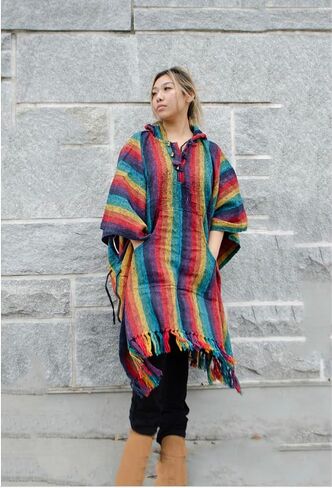 Nepalese Poncho Usisex - 100 ٪ Cotton Baja Hoodie | حجم واحد يناسب كل | سترة الهبي مع إغلاق الرباط على الطراز المكسيكي المعطف (قوس قزح) in Kuwait
