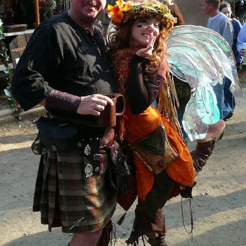 Scottish Tartan Phillabeg Kilt - Homespun Poly/Wool Blend - Authentic Highland Wear (U.S. Army) in Kuwait