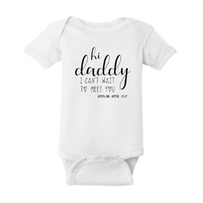 Personalized Baby Bodysuit Pregnancy Announcement to Husband. Hi Daddy, I Can't Wait to Meet You. Baby Reveal Bodysuit. Pregnancy Surprise.