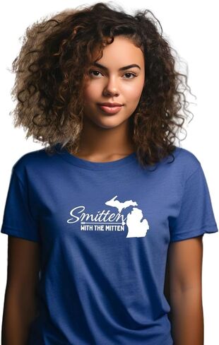 Michigan - Smitten With The Mitten T-Shirt - 100% Cotton Unisex (L, Sky Blue) in Kuwait