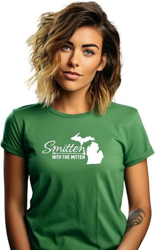 Michigan - Smitten With The Mitten T-Shirt - 100% Cotton Unisex (L, Sky Blue) in Kuwait