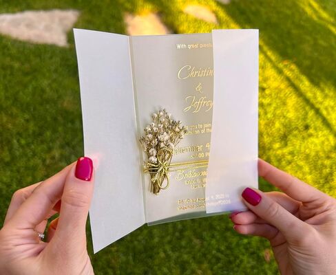 Set of Acrylic Wedding Invitations with Vellum Jacket - Gold Foil Wedding Invitation - Flower Twined Clear Invitations with Envelopes & Stickers in Saudi Arabia