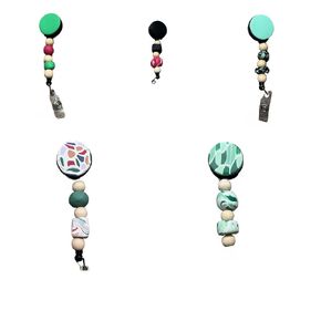 Badge Reel (Mint/Black)