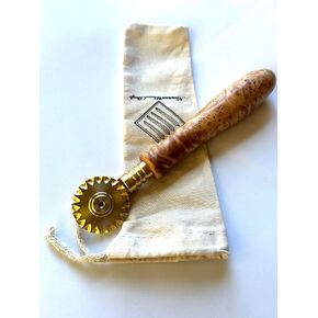 Nonna's cutters, brass pasta wheels, burl handle (Fluted)
