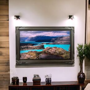 TV frame for Samsung The Frame TV, fits 32,43, and 50 inch TVS. Old Gold Finish (not for use with other models) Handmade wood ornate TV Frame (50 INCH SAMSUNG THE FRAME TV)