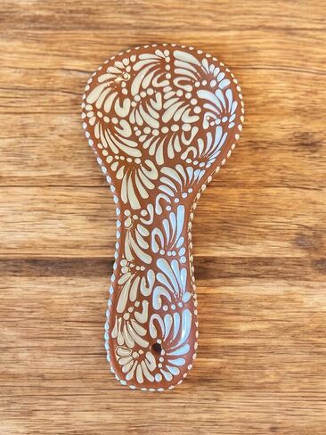 Talavera Style Spoon Rest – New Design, 10" x 5" Ceramic Handmade Mexican Pottery, Decorative Wall Hanging (Tan on white) in Kuwait