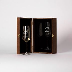 Engraved Customized Wedding Champagne Flutes, Personalized Mr and Mrs Champagne Glasses Set Gift, Wedding Toasting Flutes, Wedding Favors for Couples,