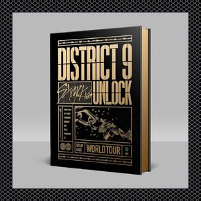 Stray Kids World Tour District 9 Unlock in Seoul DVD (Incl. Random Stray Kids Transparent Photocard Set)