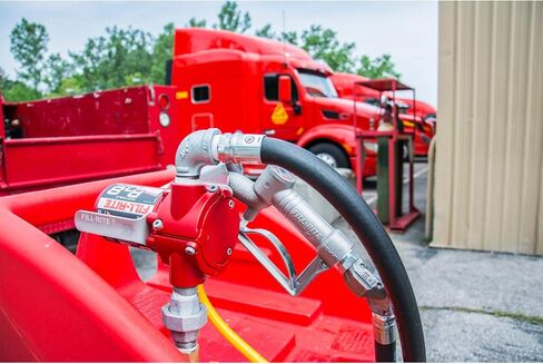 مضخة نقل الوقود المحمولة fill-rite FR1612 12V 10 GPM للديزل والتجمد مع سلك الطاقة، أحمر in Kuwait