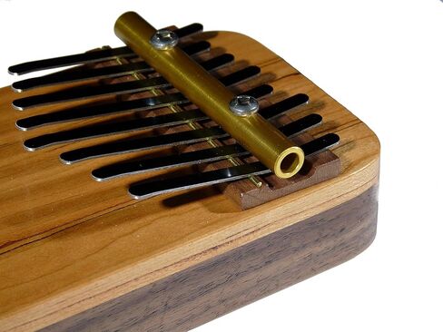 حرفي خماسي 8 نوتات من الجوز الأسود مع بيانو إبهام علوي من الكرز مصنوع في الولايات المتحدة الأمريكية in Kuwait