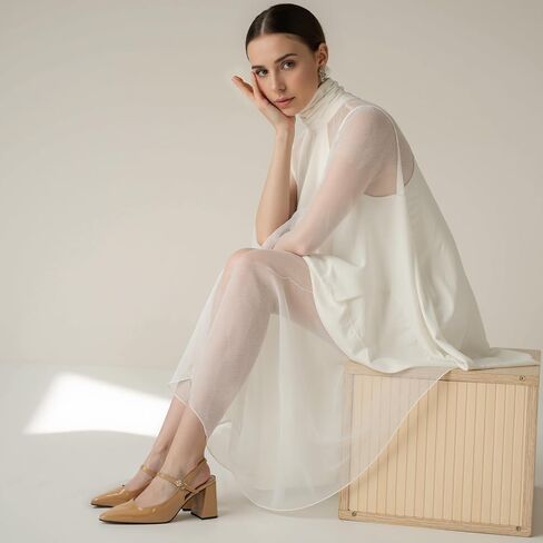 حذاء نسائي من Heelchic بكعب مكتنز وكعب مكتنز ومقدمة مدببة وكعب منخفض مريح وسهل الارتداء صنادل لحفلات الزفاف وحفلات الزفاف وأحذية العمل in Saudi Arabia