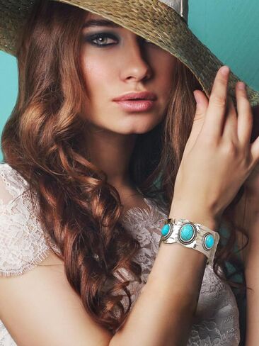 Long tiantian Leather Bracelet for Women Multilayer Turquoise Bead Bracelet Boho Cuff Bracelet Bohemian Pu Leather Wristbands Bangle for Girls Teen in Saudi Arabia