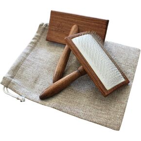 Hand Carder Brushes for Wool Blending, 2 Pcs, Needle Felting Brush, Spinning and Weaving, Craft Tool.