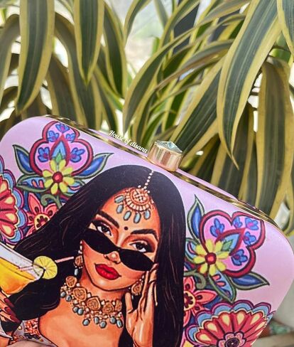 Traditional Indian lady Printed Clutch Bags Formal Party Wedding Purses Cocktail Prom Casual Tote Handbags With Chain (Design Patterns 2) in Saudi Arabia