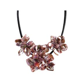 Necklace for Women Chunky Seashell Floral Wide Collar Statement Choker Necklace for Women Mother of Pearl Necklace Handmade Bib Necklace