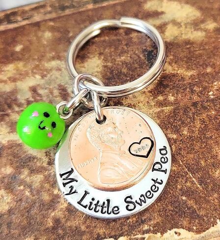 My Little Sweet Pea, Personalized Lucky Copper Penny Key Chain, Gift for Her, Gift for Girlfriend, Gift for Little Girl, Daddy's Girl in Kuwait
