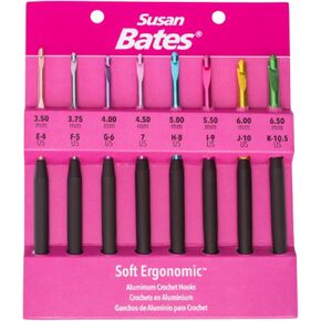 Susan Bates Crochet Hook Set SZ E4-K105, Sizes E4/3.5mm to K10.5/6.5mm