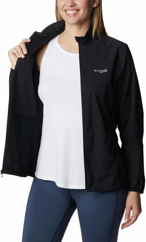 Columbia Women's W Endless Trail Wind Shell in Saudi Arabia