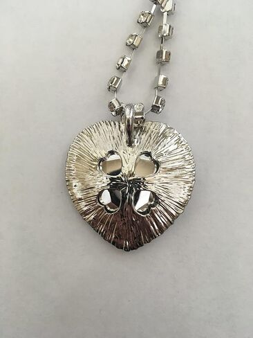 Titanic Heart of the Ocean Necklace Pendant in Saudi Arabia