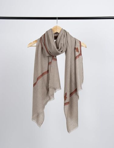 Zati Pashmina Shawl-undyed pure cashmere wrap-سرقت الفخمة الفاخرة باليد للنساء-شال الصيف القابل للتنفس-هدية الشركات لها ، أنيقة وخالدة ، 28x80 " in Kuwait