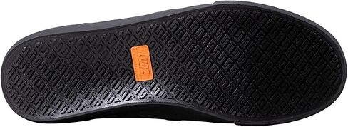 Lugz Men's Lear Slip-Resistant Food Service Shoe, Black, 8.5 in Saudi Arabia