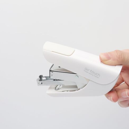 MEI YI TIAN Effortless Stapler Heavy Duty Office Desktop Staplers Power Saving Manual Stapling Low Force Small Black Stapler 20 Sheet Capacity for Desk Office School Home in Saudi Arabia