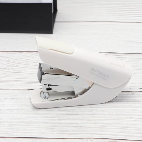 MEI YI TIAN Effortless Stapler Heavy Duty Office Desktop Staplers Power Saving Manual Stapling Low Force Small Black Stapler 20 Sheet Capacity for Desk Office School Home in Saudi Arabia