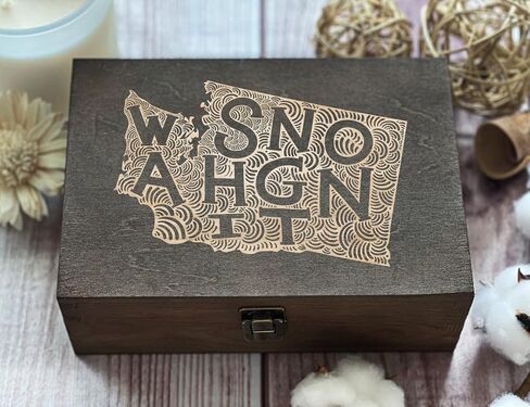 Florida Inspired Engraved Wooden Box - Sunshine State Design, A Memorable Gift or Souvenir in Saudi Arabia