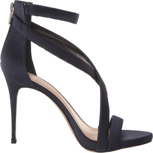 Vince Camuto Devinhara in Saudi Arabia