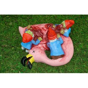 Zombie Gnomes: Bye Bye Birdie