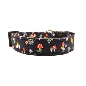 Magic Mushrooms Dog Collar (Medium)