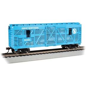 Bachmann Trains - 40' Animated Stock CAR - Great Northern #56385 with Cattle - HO Scale