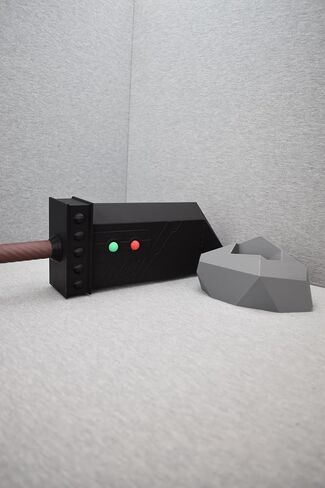 Buster Sword Deck Box - FF7 Deck Box - MTG Deck Box - Dice Container - Deck Storage - Deck Display - تخزين لعبة البطاقة in Kuwait