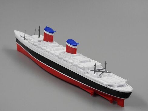 نموذج SS United States بواسطة Theroller3d 1 قدم في الطول (نموذج مع حامل) in Kuwait